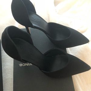 Brand new in box Celeste Vince suede heel